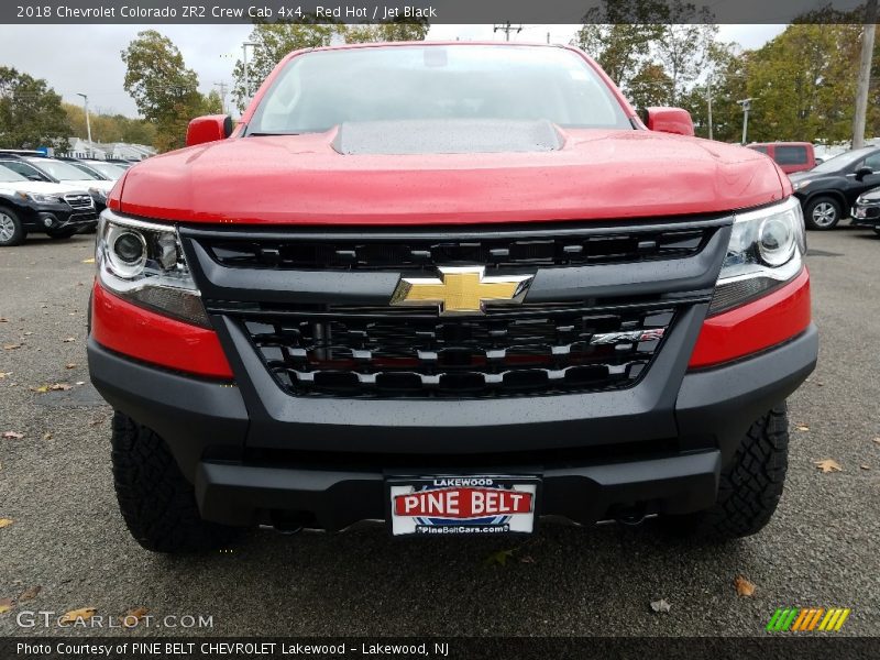 Red Hot / Jet Black 2018 Chevrolet Colorado ZR2 Crew Cab 4x4