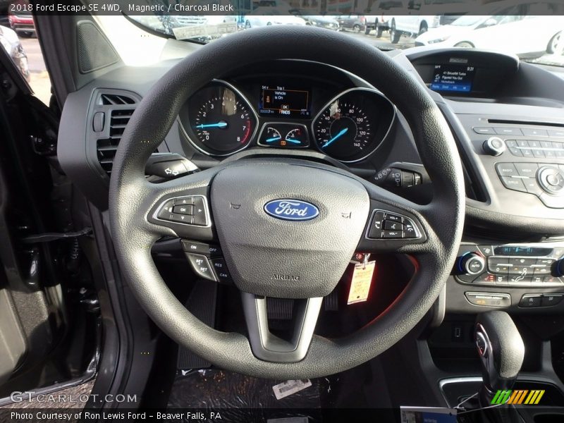 Magnetic / Charcoal Black 2018 Ford Escape SE 4WD