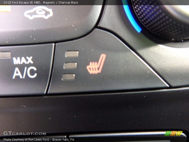 Magnetic / Charcoal Black 2018 Ford Escape SE 4WD