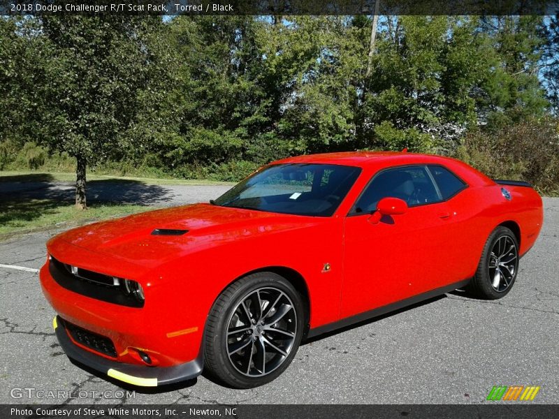 Torred / Black 2018 Dodge Challenger R/T Scat Pack