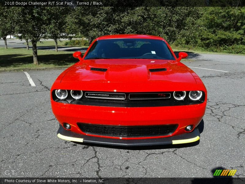 Torred / Black 2018 Dodge Challenger R/T Scat Pack