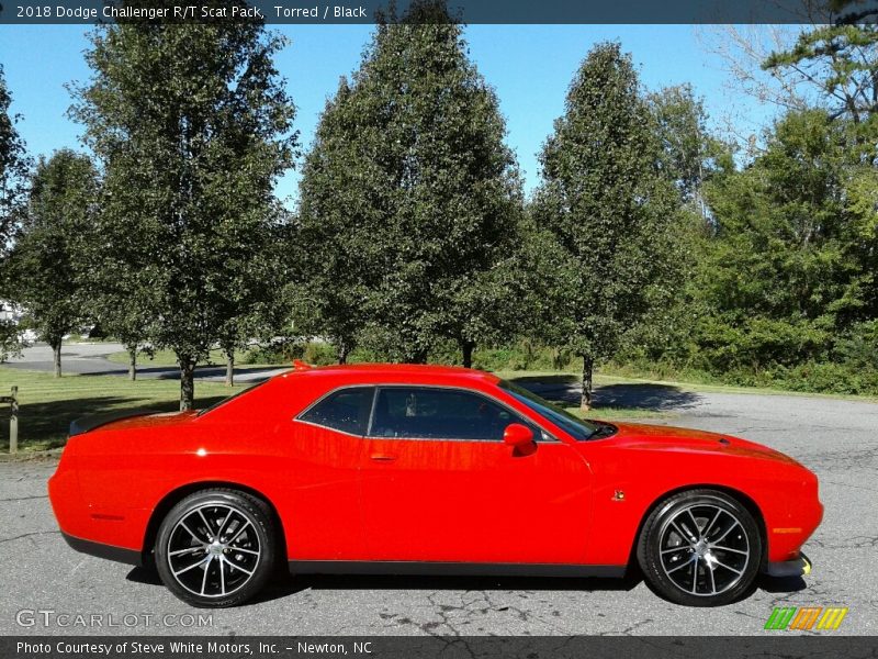 Torred / Black 2018 Dodge Challenger R/T Scat Pack