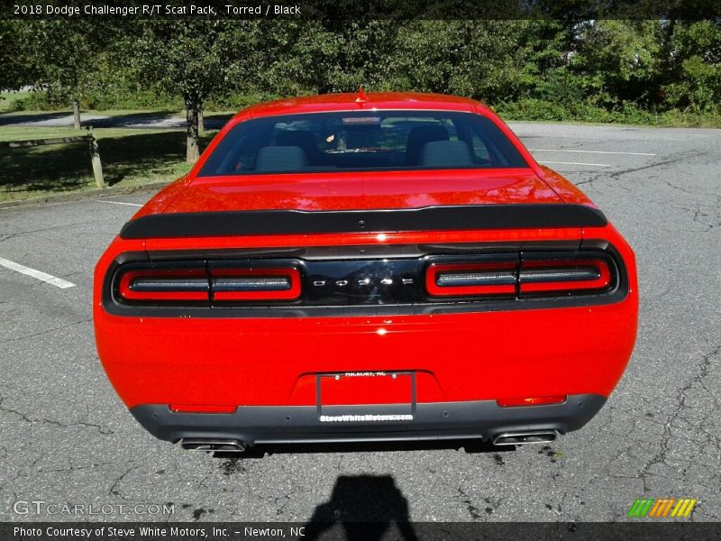 Torred / Black 2018 Dodge Challenger R/T Scat Pack