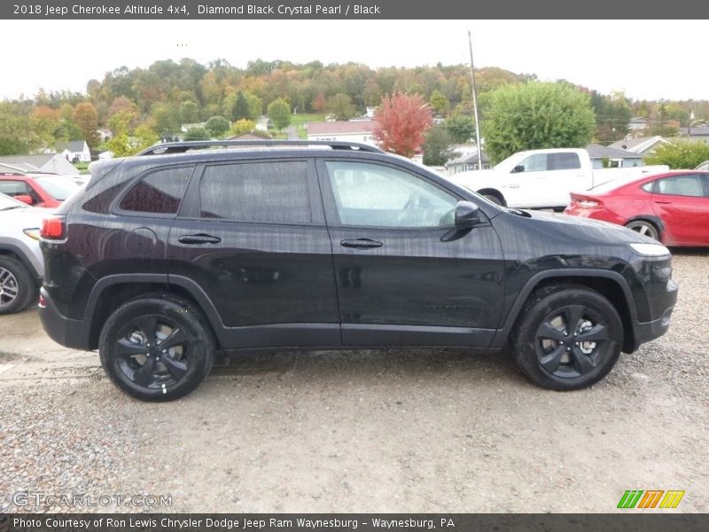 Diamond Black Crystal Pearl / Black 2018 Jeep Cherokee Altitude 4x4