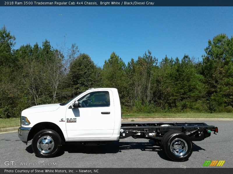 Bright White / Black/Diesel Gray 2018 Ram 3500 Tradesman Regular Cab 4x4 Chassis