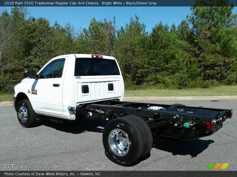 Bright White / Black/Diesel Gray 2018 Ram 3500 Tradesman Regular Cab 4x4 Chassis