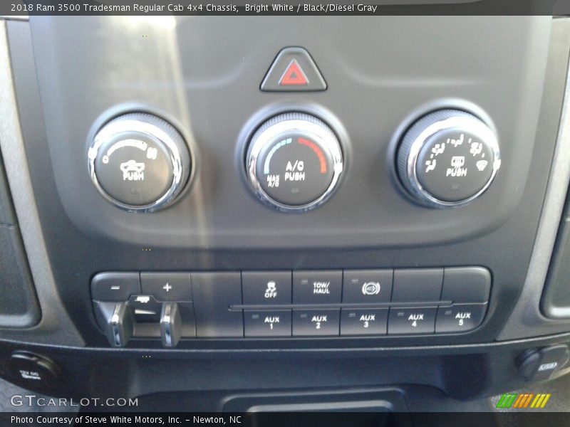 Bright White / Black/Diesel Gray 2018 Ram 3500 Tradesman Regular Cab 4x4 Chassis