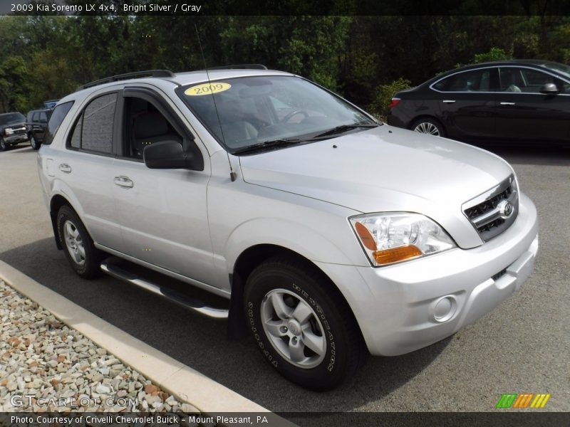 Bright Silver / Gray 2009 Kia Sorento LX 4x4