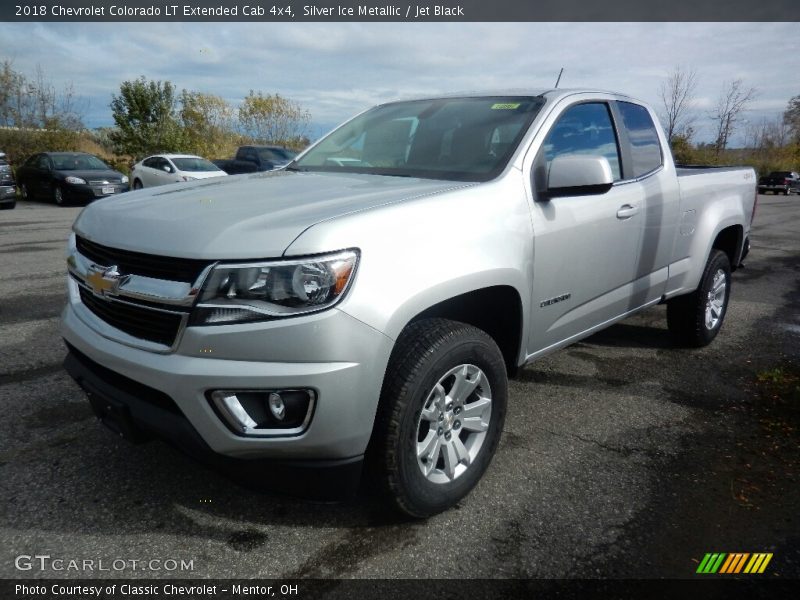 Front 3/4 View of 2018 Colorado LT Extended Cab 4x4