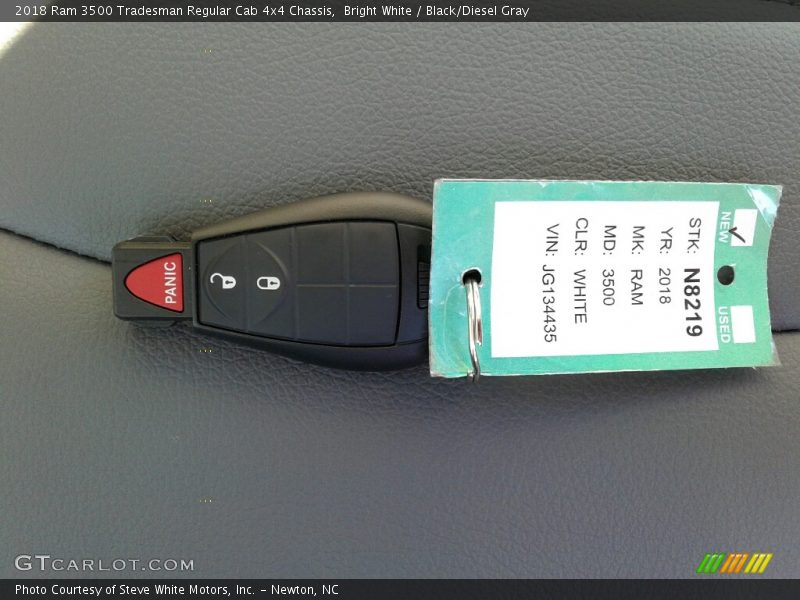 Bright White / Black/Diesel Gray 2018 Ram 3500 Tradesman Regular Cab 4x4 Chassis