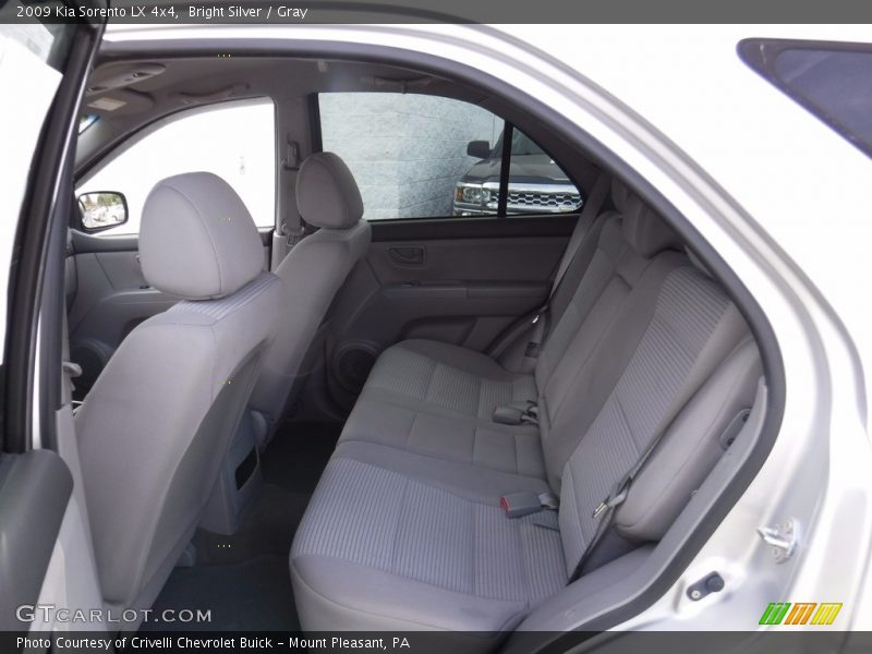 Bright Silver / Gray 2009 Kia Sorento LX 4x4