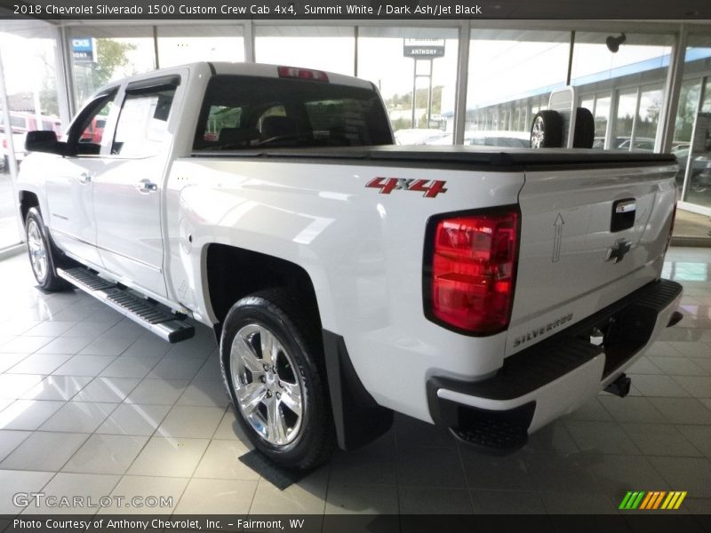 Summit White / Dark Ash/Jet Black 2018 Chevrolet Silverado 1500 Custom Crew Cab 4x4