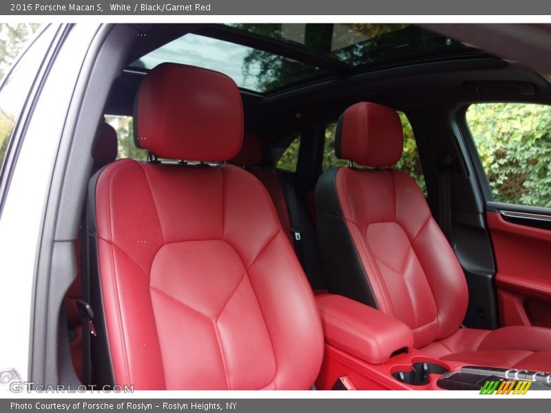 White / Black/Garnet Red 2016 Porsche Macan S