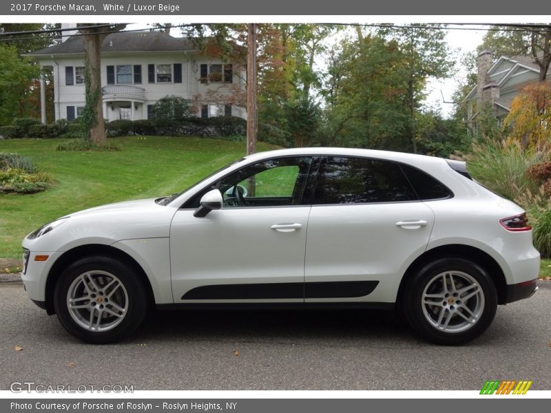 White / Luxor Beige 2017 Porsche Macan