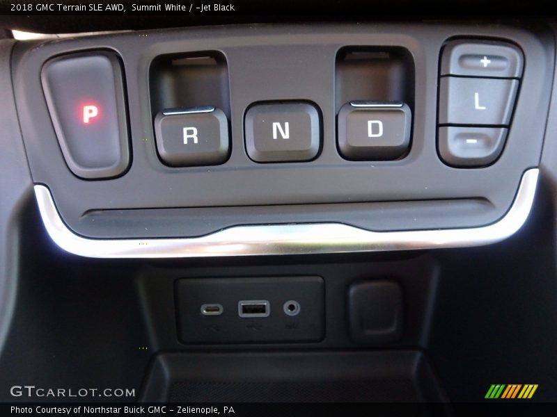 Controls of 2018 Terrain SLE AWD