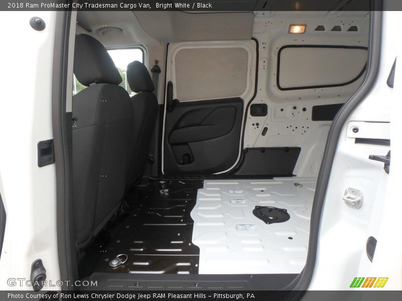 Bright White / Black 2018 Ram ProMaster City Tradesman Cargo Van