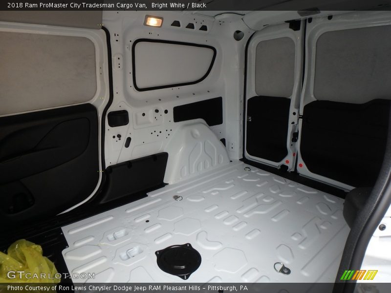 Bright White / Black 2018 Ram ProMaster City Tradesman Cargo Van