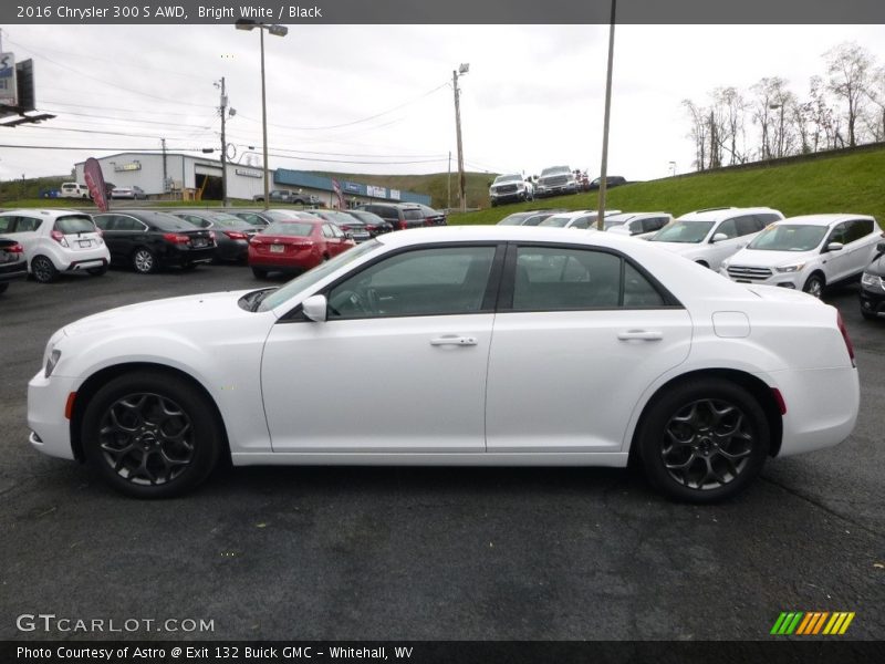 Bright White / Black 2016 Chrysler 300 S AWD