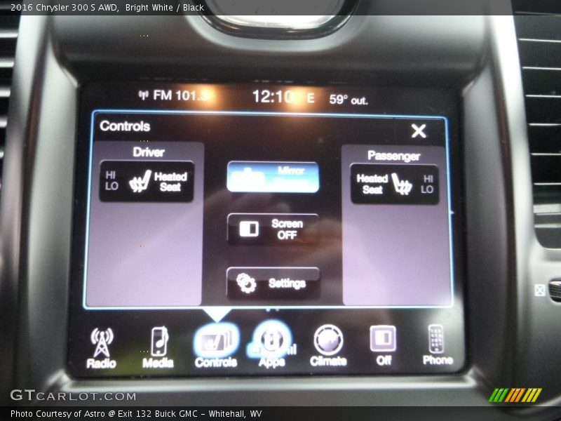 Bright White / Black 2016 Chrysler 300 S AWD