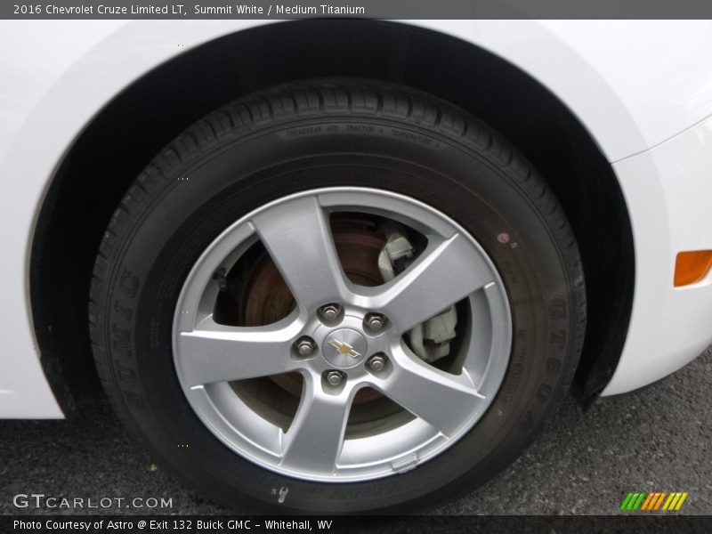 Summit White / Medium Titanium 2016 Chevrolet Cruze Limited LT