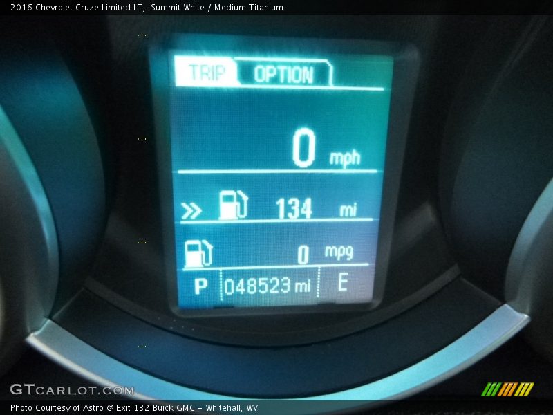 Summit White / Medium Titanium 2016 Chevrolet Cruze Limited LT