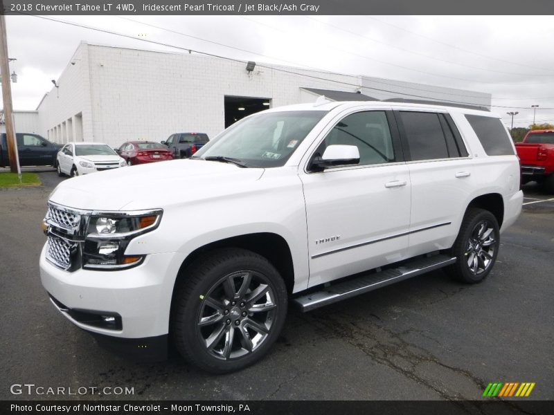 Iridescent Pearl Tricoat / Jet Black/Ash Gray 2018 Chevrolet Tahoe LT 4WD