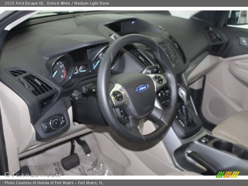 Oxford White / Medium Light Stone 2015 Ford Escape SE