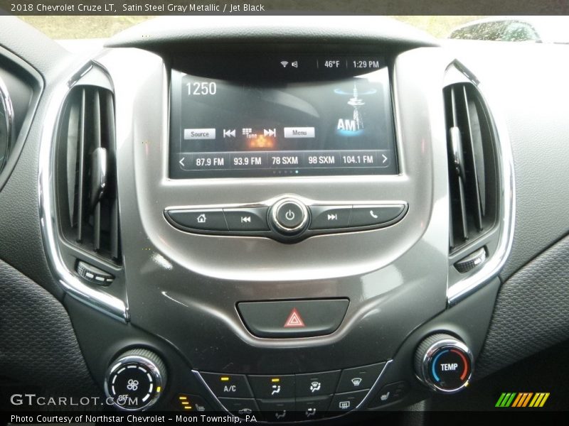 Satin Steel Gray Metallic / Jet Black 2018 Chevrolet Cruze LT