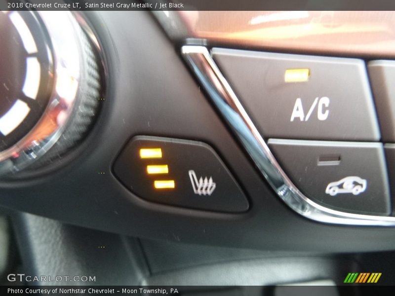 Satin Steel Gray Metallic / Jet Black 2018 Chevrolet Cruze LT