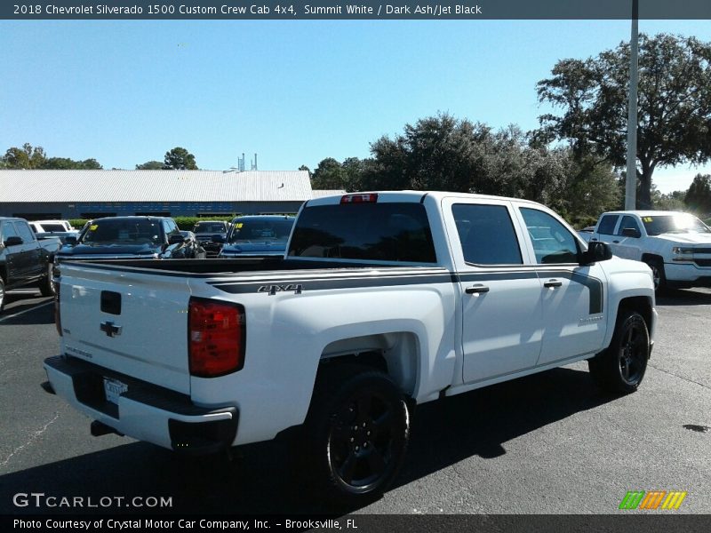Summit White / Dark Ash/Jet Black 2018 Chevrolet Silverado 1500 Custom Crew Cab 4x4
