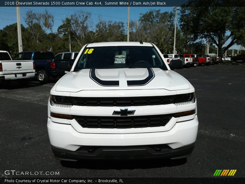 Summit White / Dark Ash/Jet Black 2018 Chevrolet Silverado 1500 Custom Crew Cab 4x4