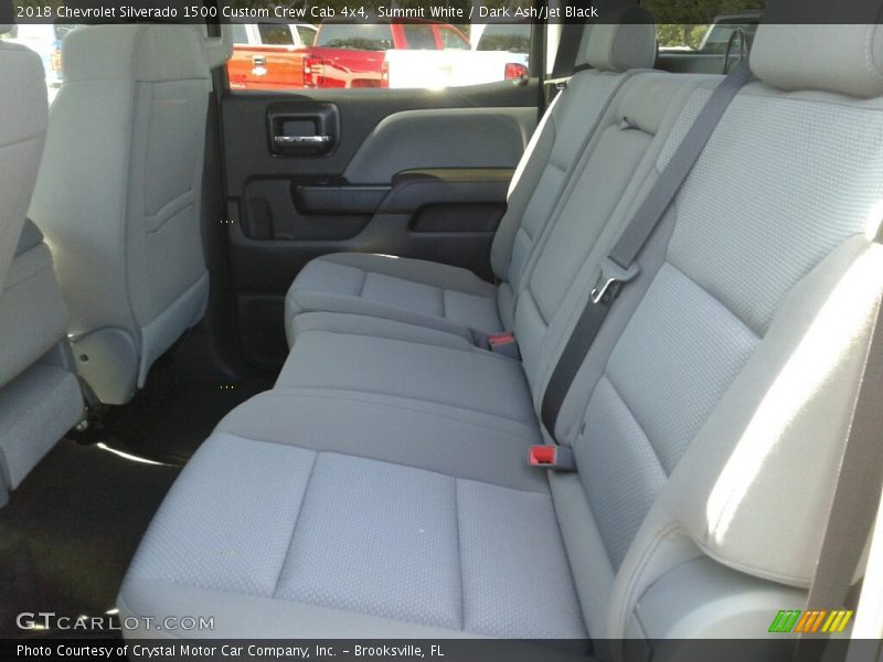 Summit White / Dark Ash/Jet Black 2018 Chevrolet Silverado 1500 Custom Crew Cab 4x4