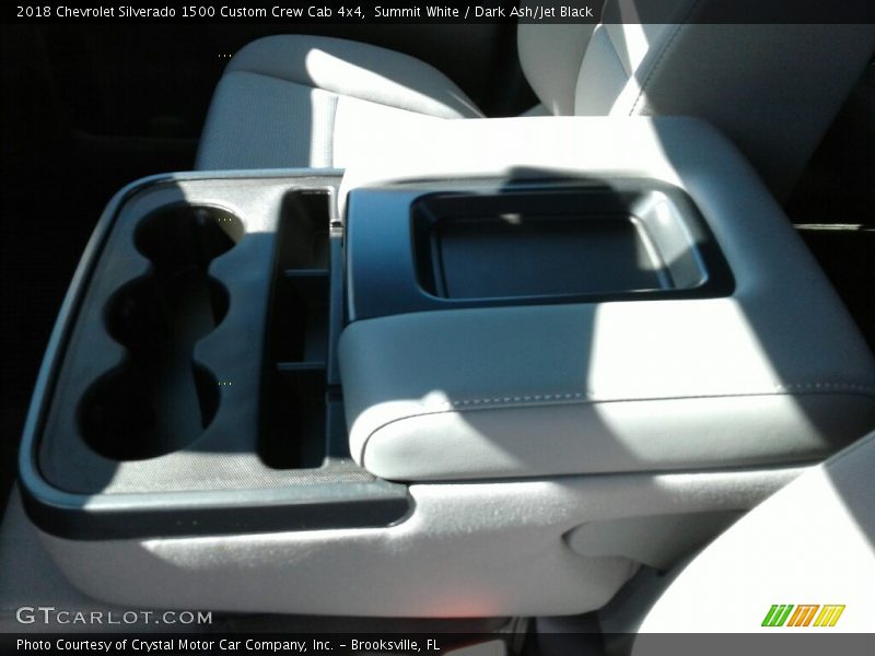 Summit White / Dark Ash/Jet Black 2018 Chevrolet Silverado 1500 Custom Crew Cab 4x4
