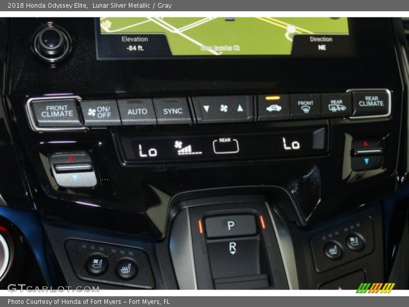 Lunar Silver Metallic / Gray 2018 Honda Odyssey Elite