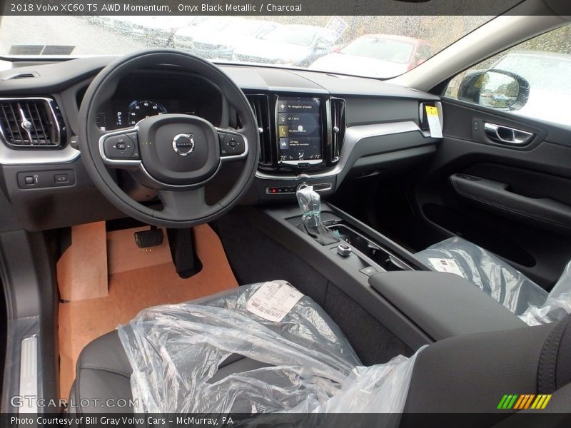  2018 XC60 T5 AWD Momentum Charcoal Interior