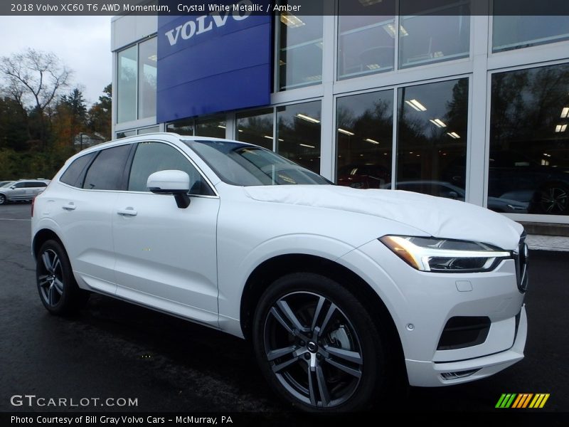 Front 3/4 View of 2018 XC60 T6 AWD Momentum