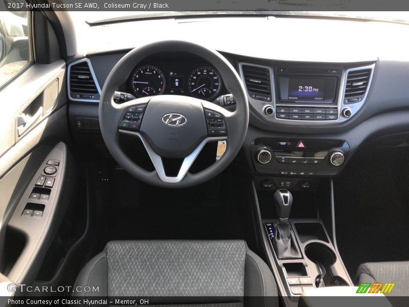 Coliseum Gray / Black 2017 Hyundai Tucson SE AWD