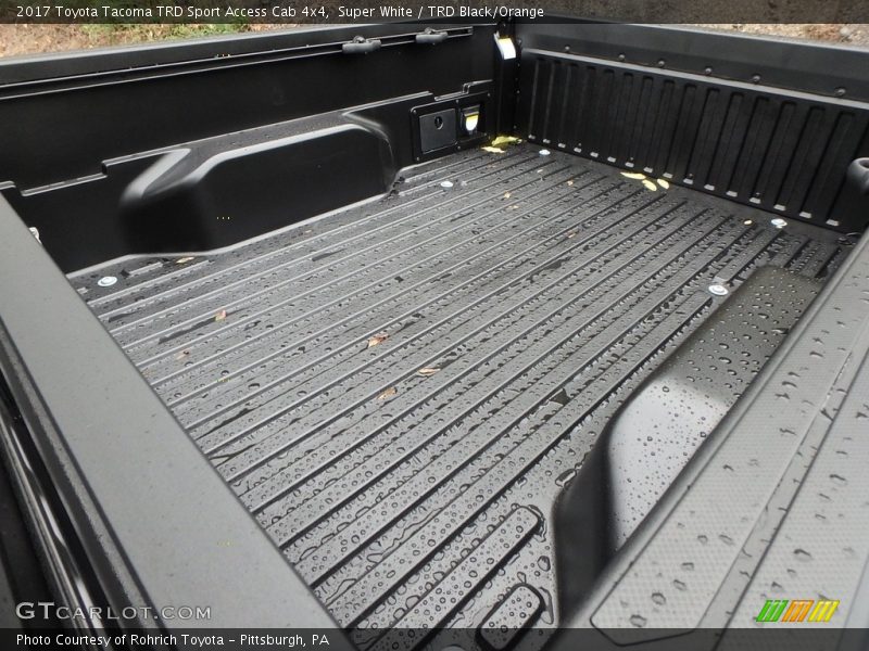Super White / TRD Black/Orange 2017 Toyota Tacoma TRD Sport Access Cab 4x4
