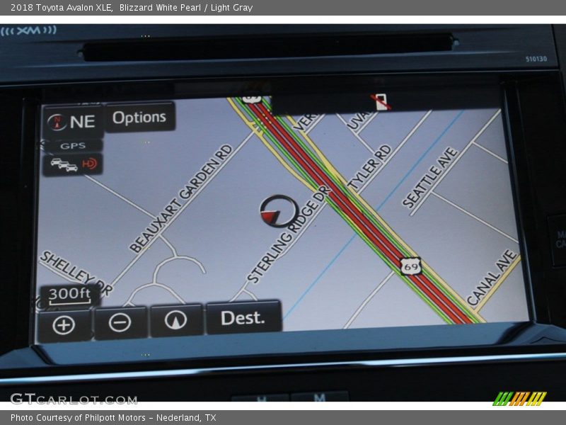 Blizzard White Pearl / Light Gray 2018 Toyota Avalon XLE