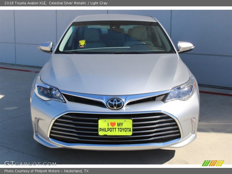 Celestial Silver Metallic / Light Gray 2018 Toyota Avalon XLE