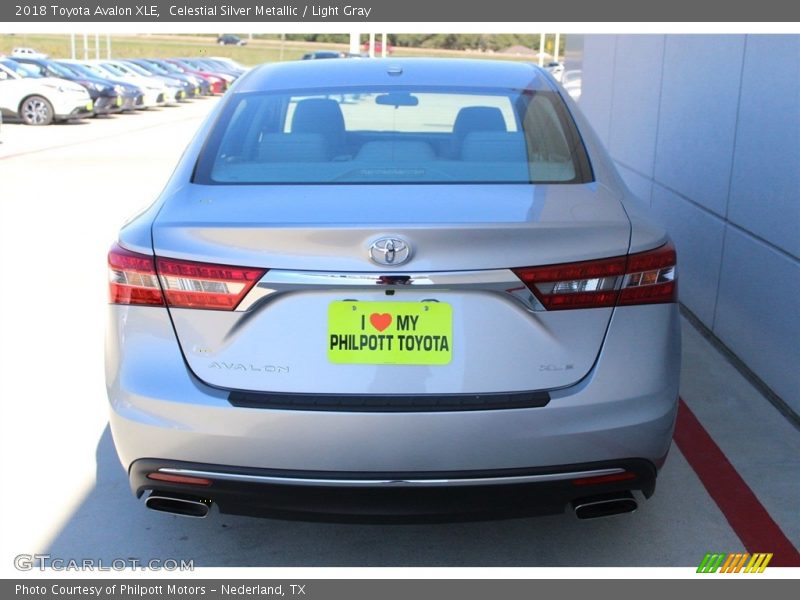 Celestial Silver Metallic / Light Gray 2018 Toyota Avalon XLE