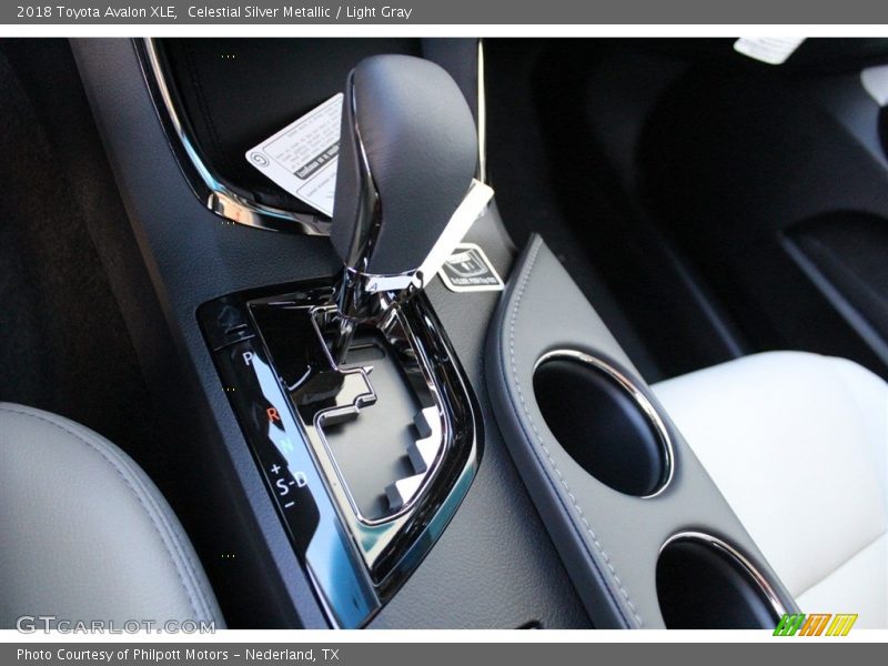 Celestial Silver Metallic / Light Gray 2018 Toyota Avalon XLE