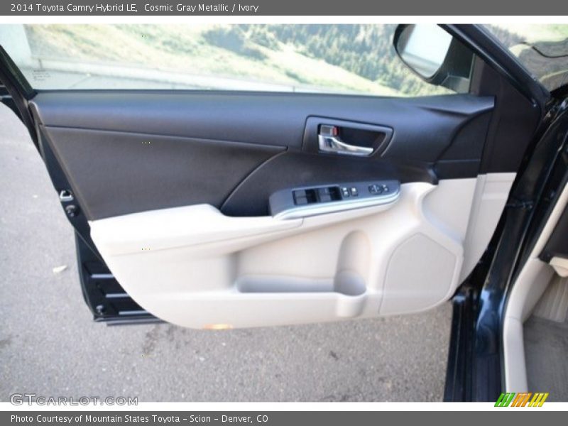 Cosmic Gray Metallic / Ivory 2014 Toyota Camry Hybrid LE