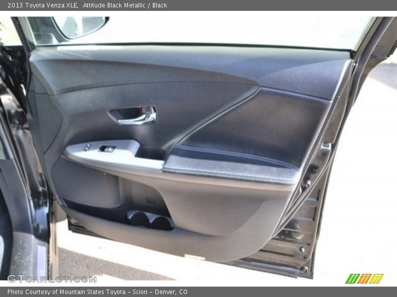 Attitude Black Metallic / Black 2013 Toyota Venza XLE