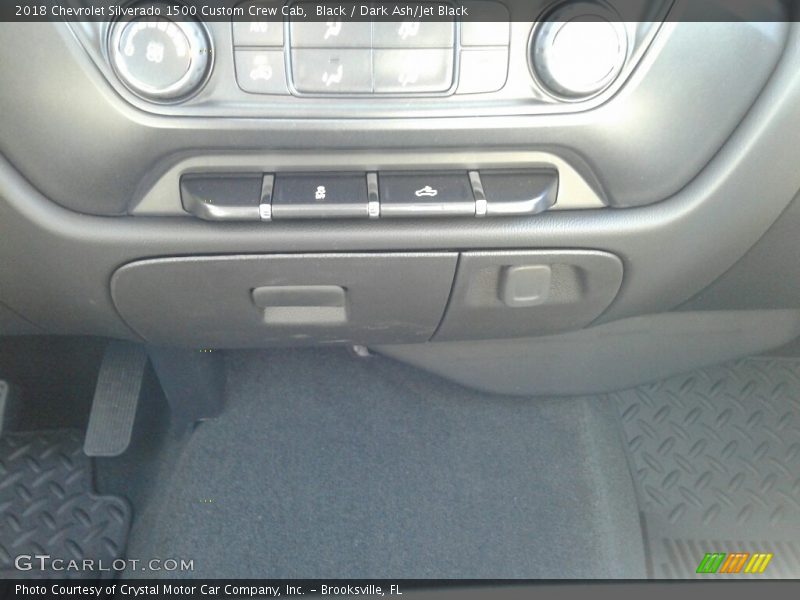 Black / Dark Ash/Jet Black 2018 Chevrolet Silverado 1500 Custom Crew Cab