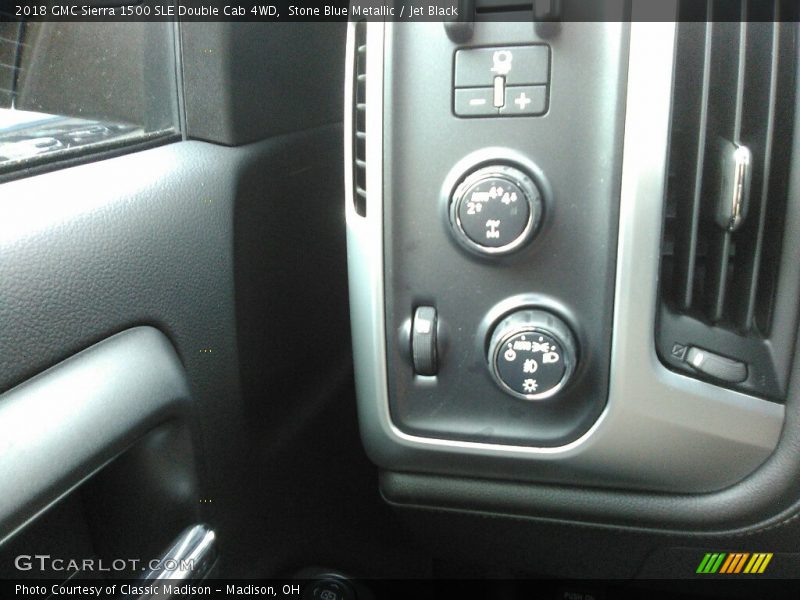 Stone Blue Metallic / Jet Black 2018 GMC Sierra 1500 SLE Double Cab 4WD