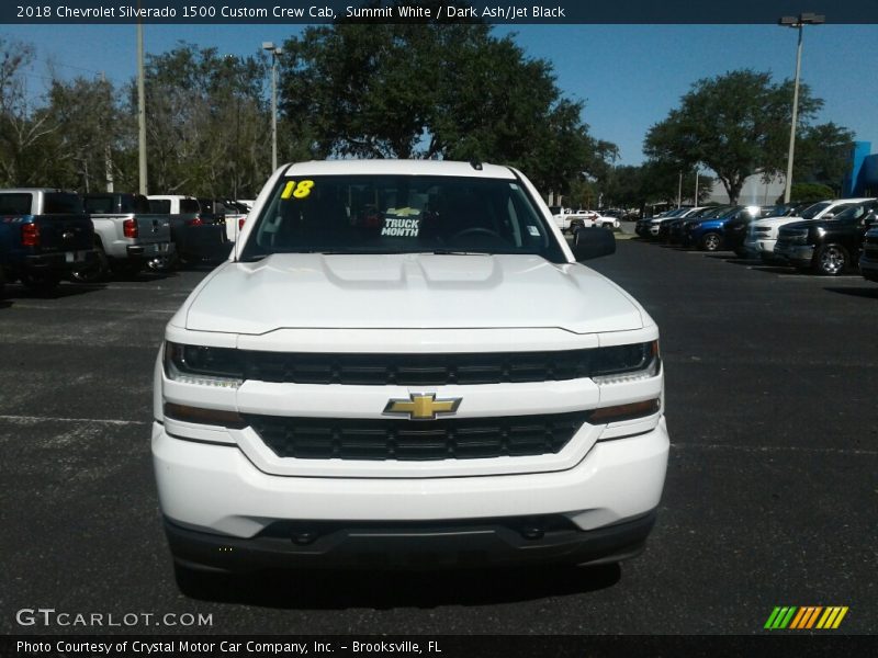 Summit White / Dark Ash/Jet Black 2018 Chevrolet Silverado 1500 Custom Crew Cab