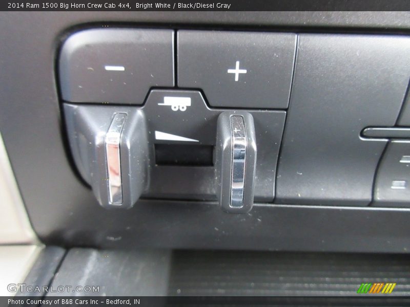 Bright White / Black/Diesel Gray 2014 Ram 1500 Big Horn Crew Cab 4x4