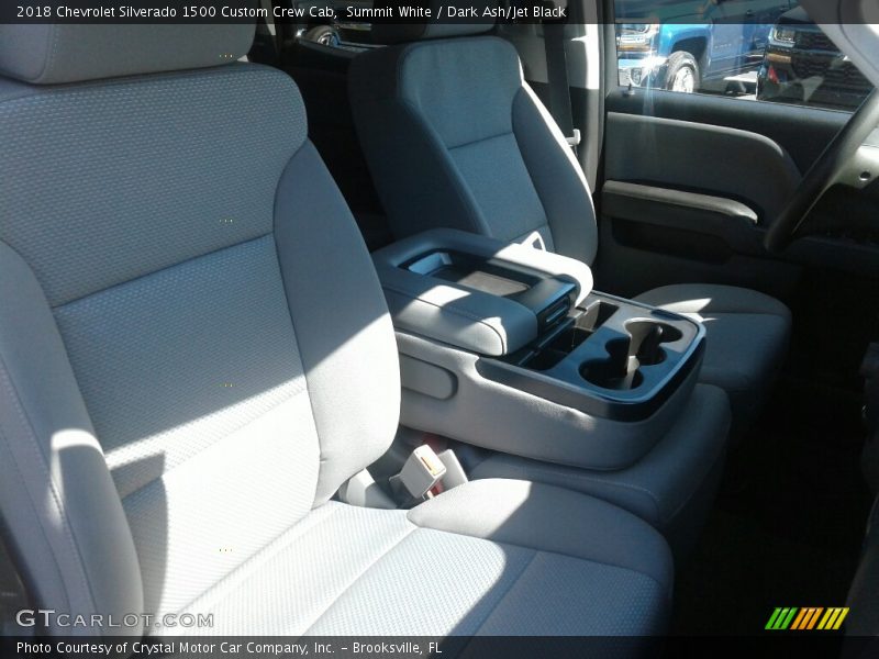 Summit White / Dark Ash/Jet Black 2018 Chevrolet Silverado 1500 Custom Crew Cab