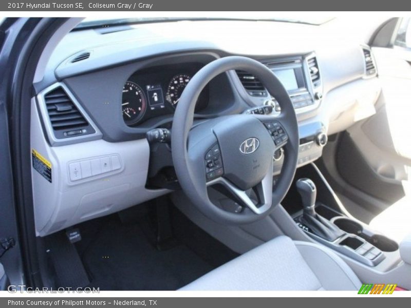 Coliseum Gray / Gray 2017 Hyundai Tucson SE